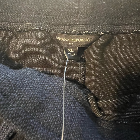New Banana Republic Sweatpants! Extremely comfortable perfect for daily wear! - Picture 4 of 4